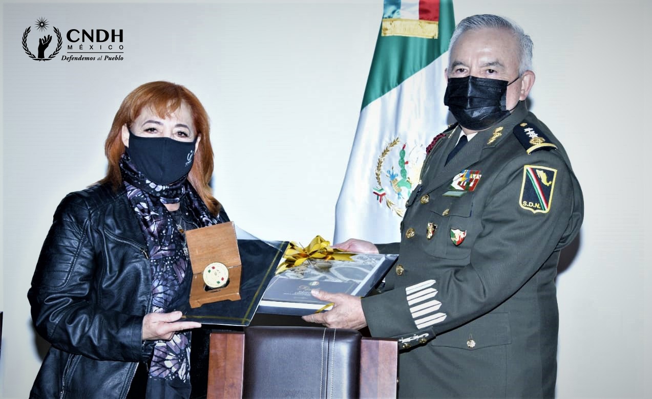 Clausura de los cursos de capacitación en materia de DDHH proporcionados a elementos de la SEDENA