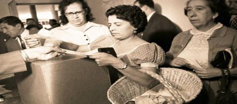 Mujeres en México votan por primera vez