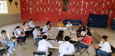 Reunión con diversas autoridades en favor de personas en contexto de migración