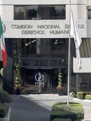 CNDH dirige Recomendación a la CEAV por no brindar medidas de ayuda a 16 personas migrantes, familiares de personas localizadas en una fosa clandestina en Güémez, Tamaulipas